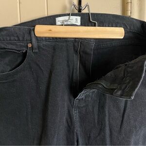 Abercrombie & Fitch Women’s 90’s Relaxed Straight Leg Jeans